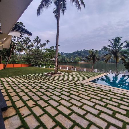 Fragrant Nature Backwater Resort & Ayurveda Spa Kollam Exteriér fotografie