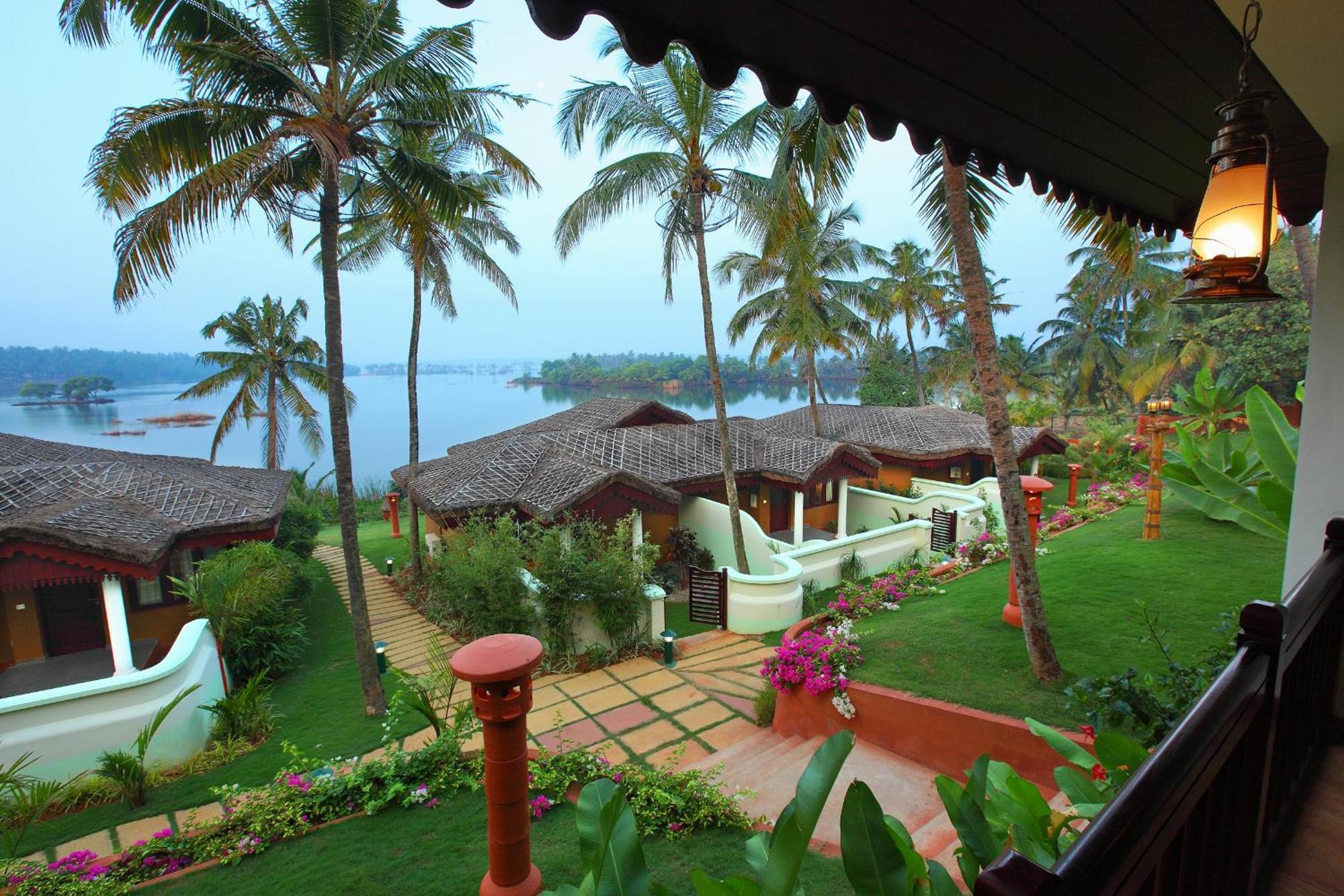 Fragrant Nature Backwater Resort & Ayurveda Spa Kollam Pokoj fotografie